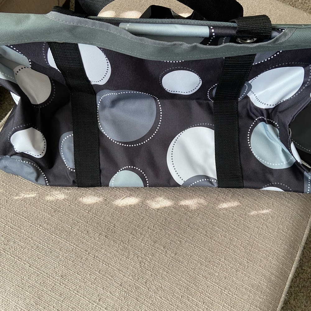 Thirty-One Large Utility Tote in Black and White with Cover